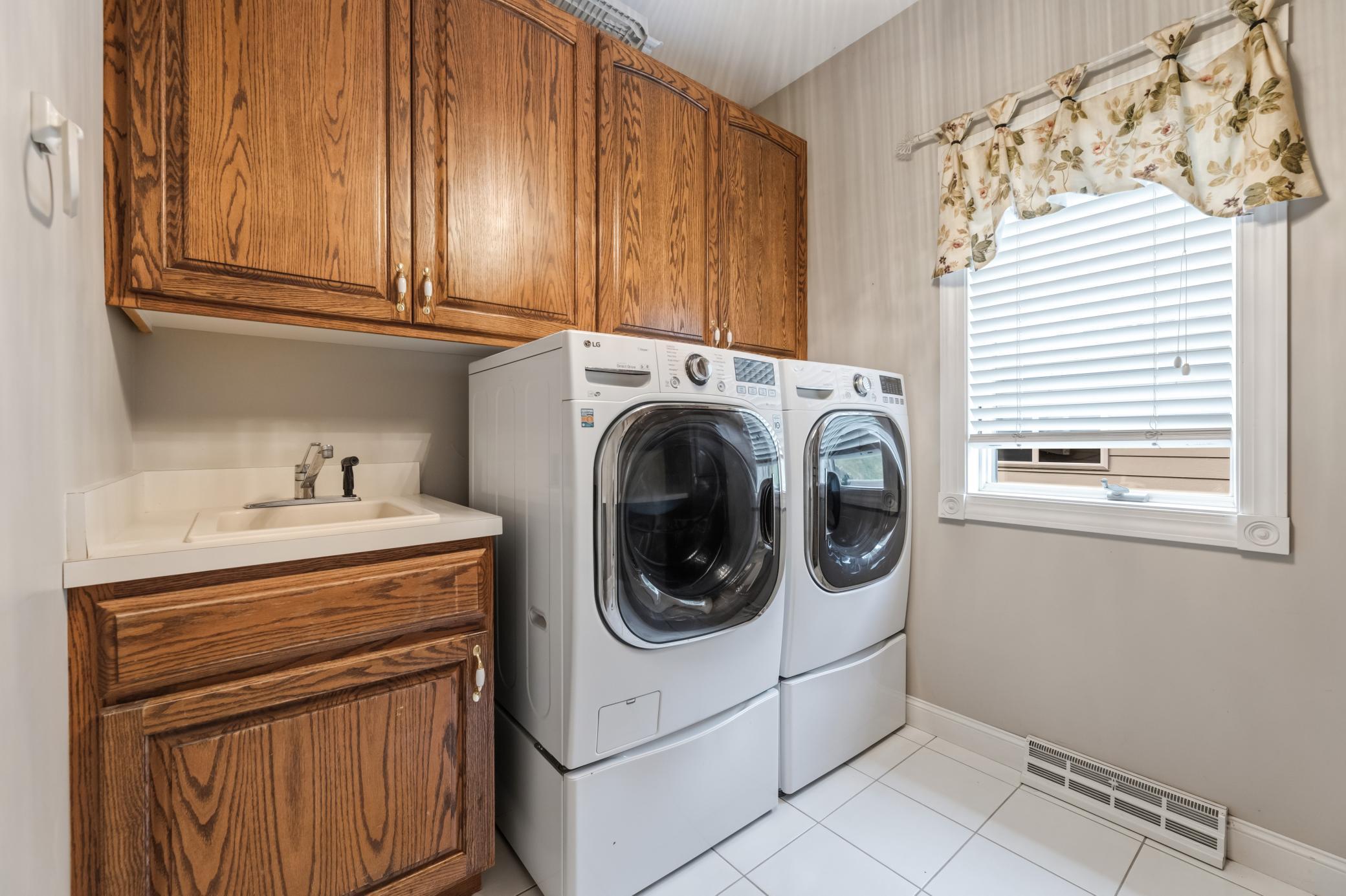 801 Spring Brook Drive Property Photo 19