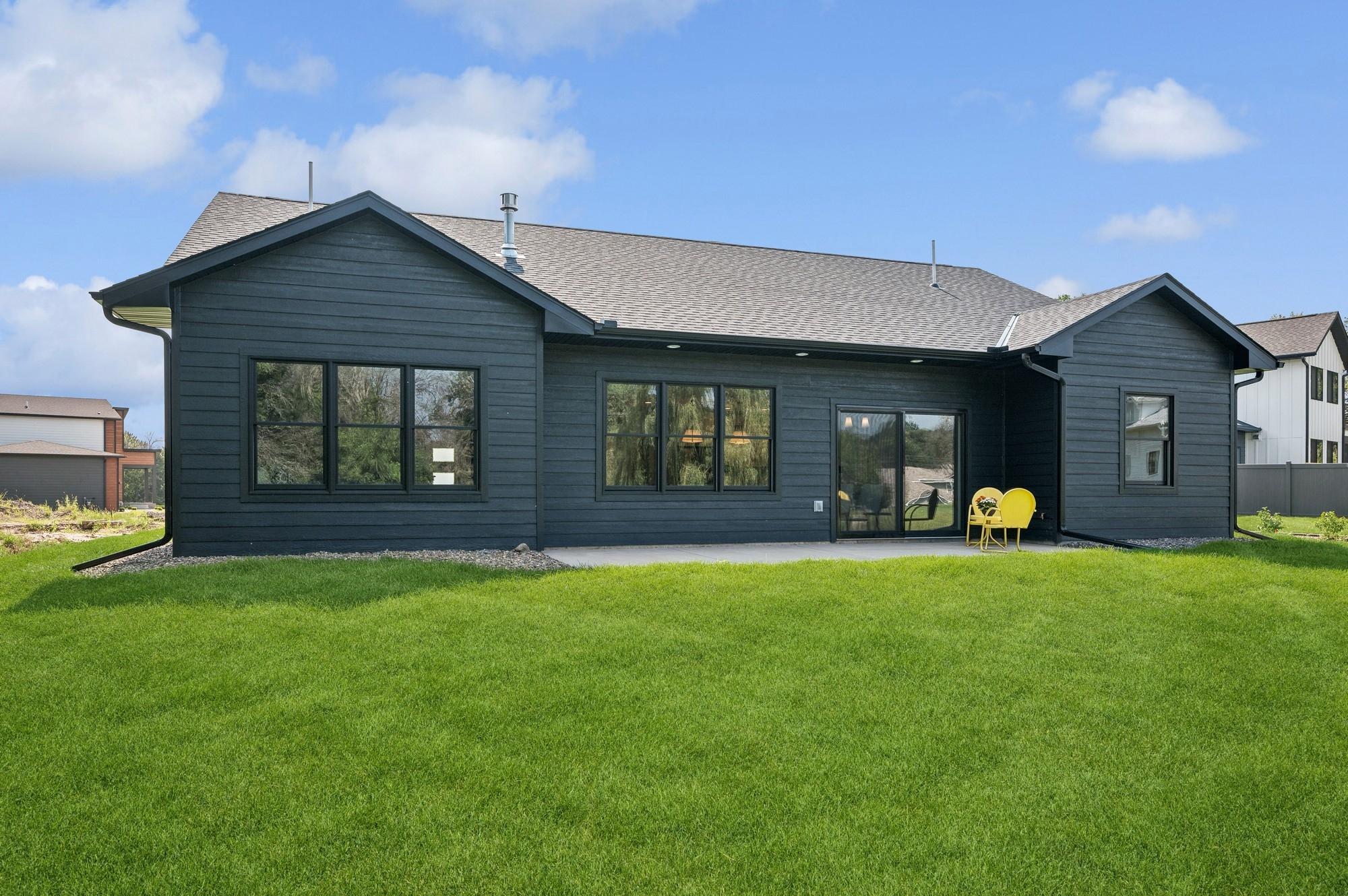 3580 Rooney Place Property Photo 7