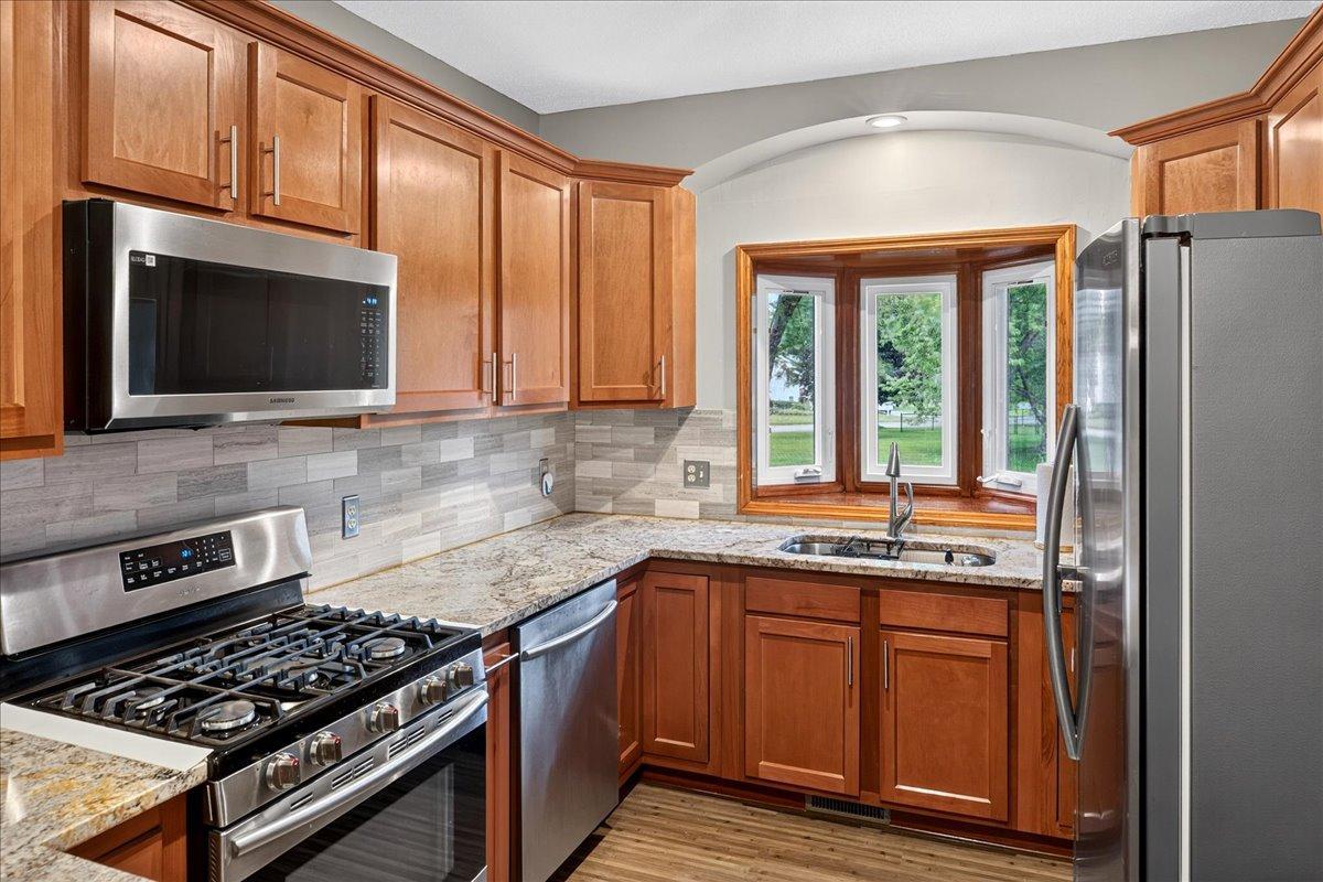 7235 116th Place N Property Photo 8