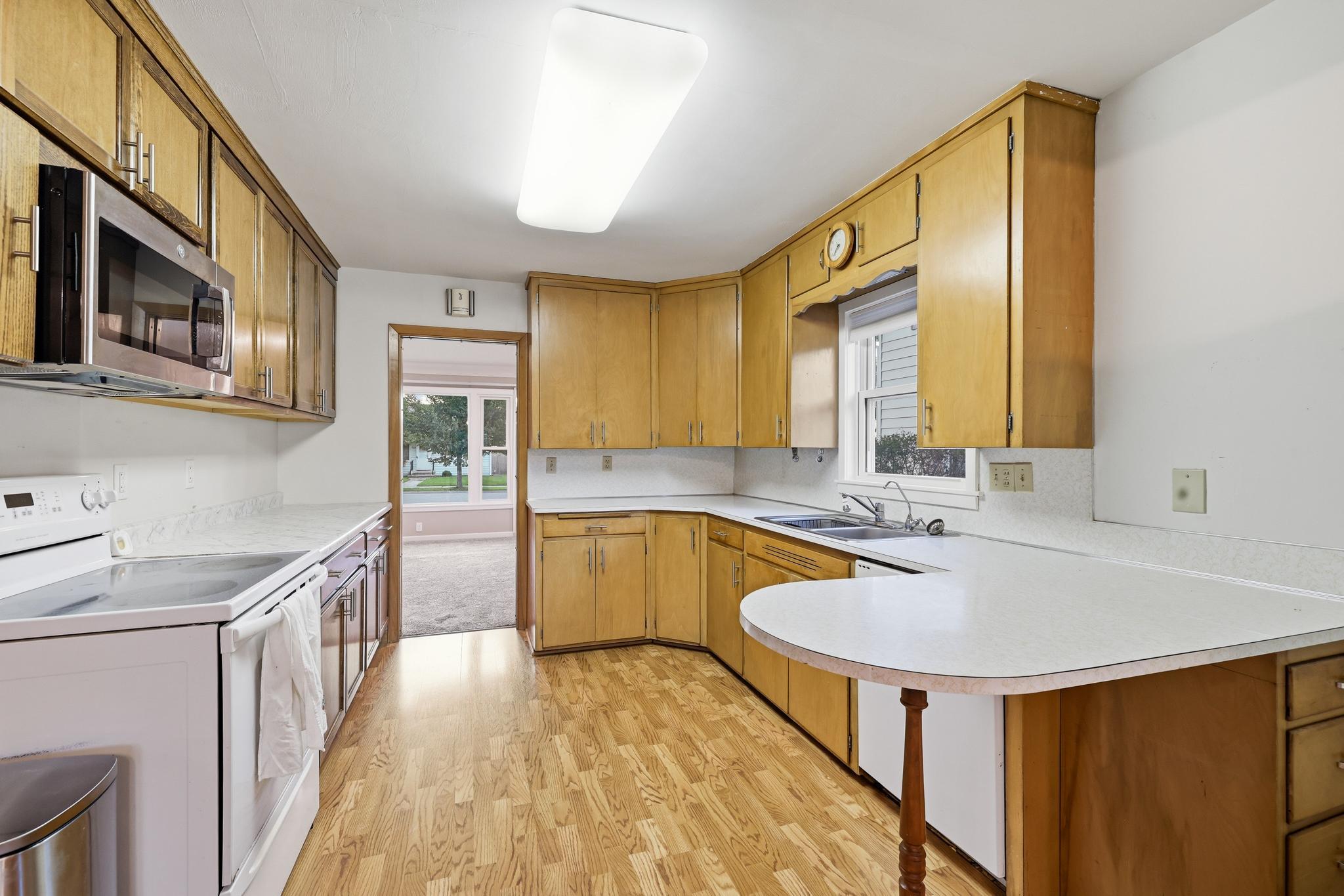 307 S 4th Street Property Photo 6