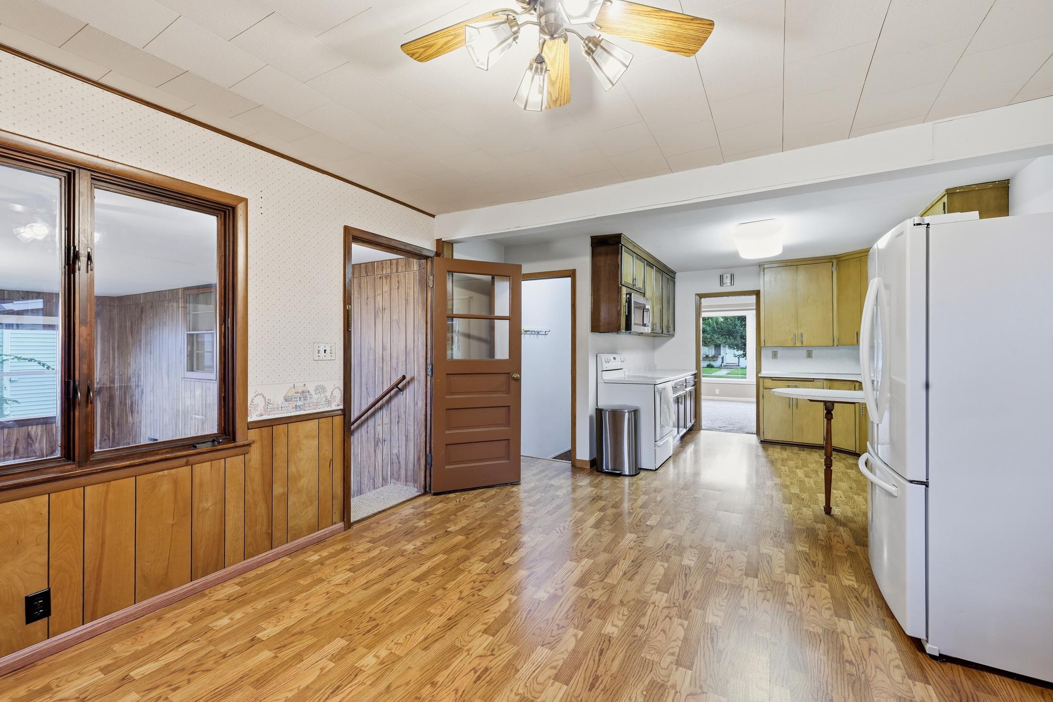 307 S 4th Street Property Photo 8