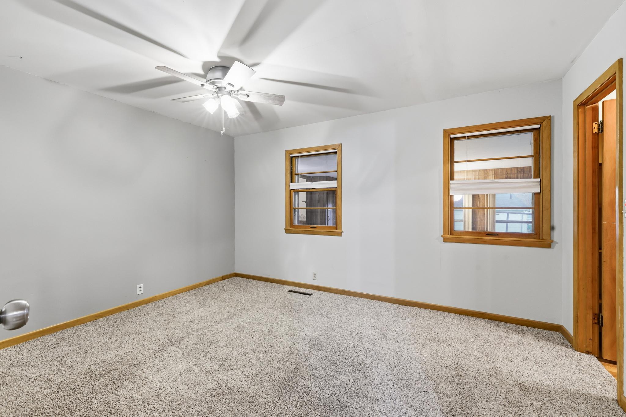 307 S 4th Street Property Photo 13