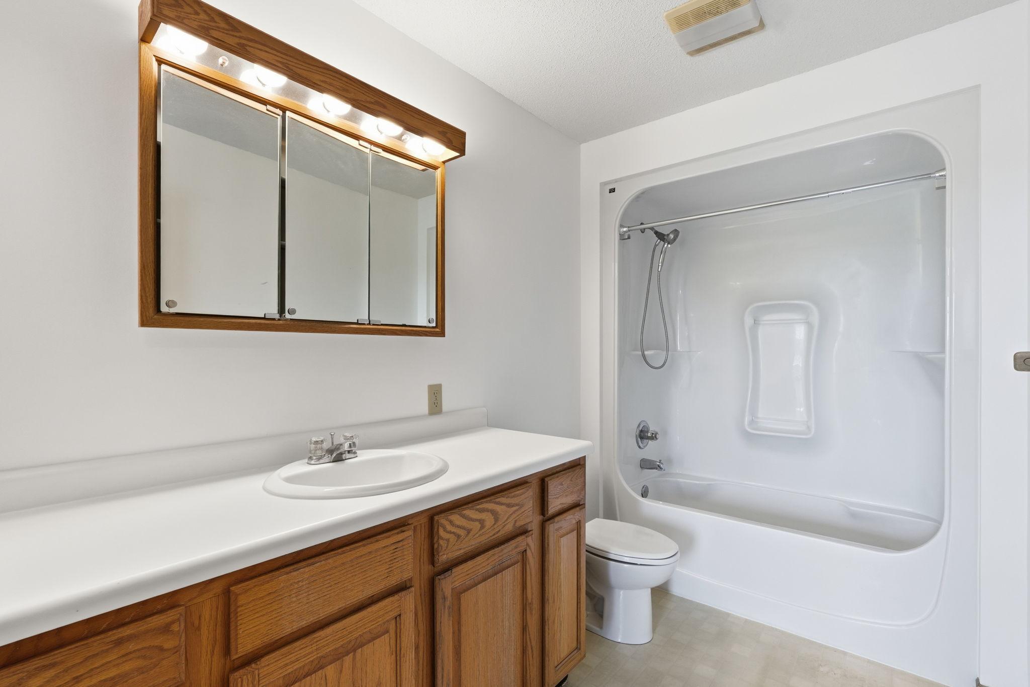 206 County Road Jj Property Photo 12