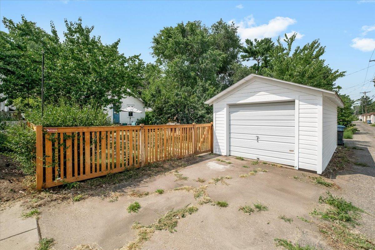 4129 45th Avenue S Property Photo 24