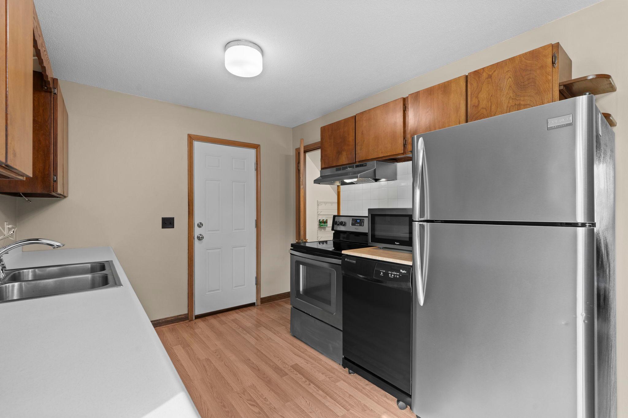 6010 7th Street Ne Property Photo 5