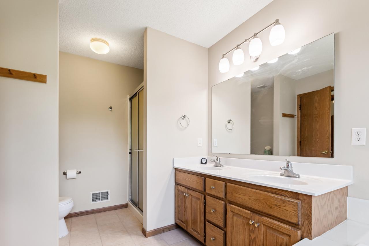 8079 Spruce Trail Property Photo 32