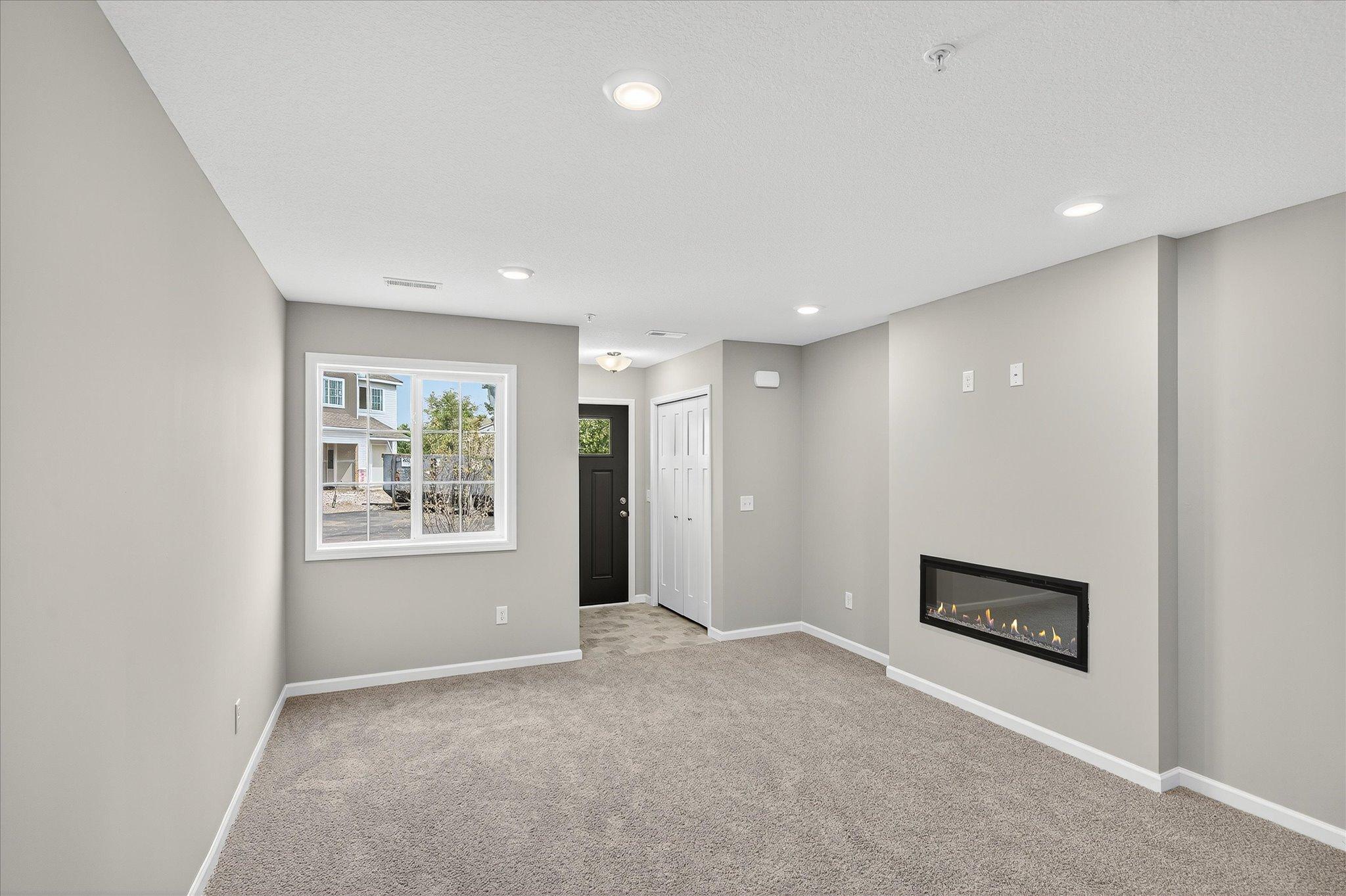 25555 3rd Street W Property Photo 7