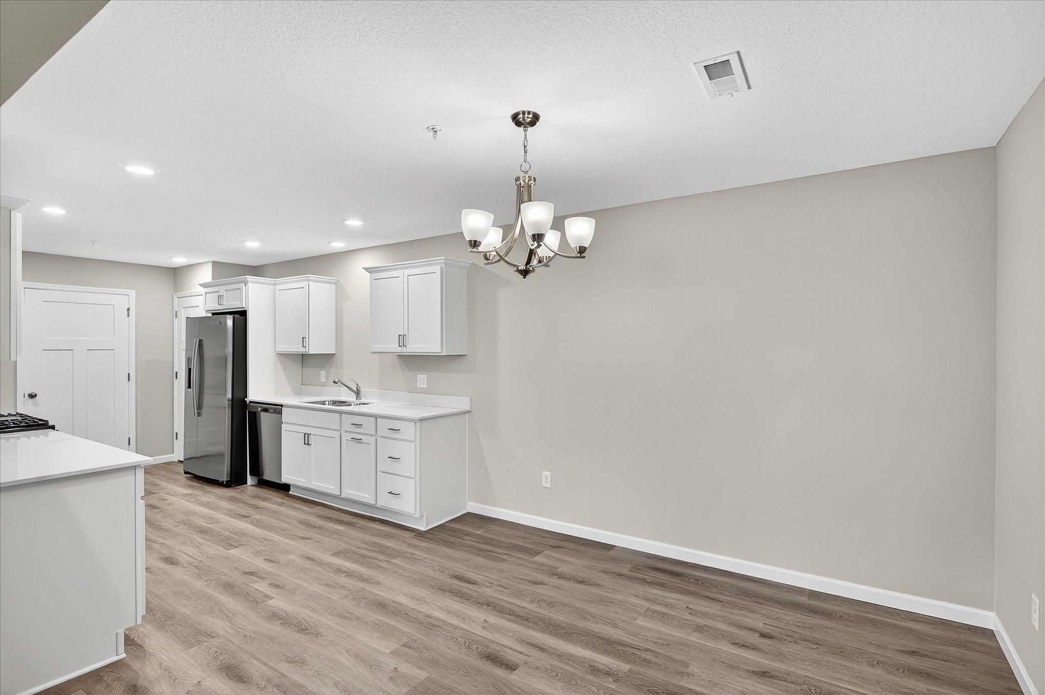 25555 3rd Street W Property Photo 10