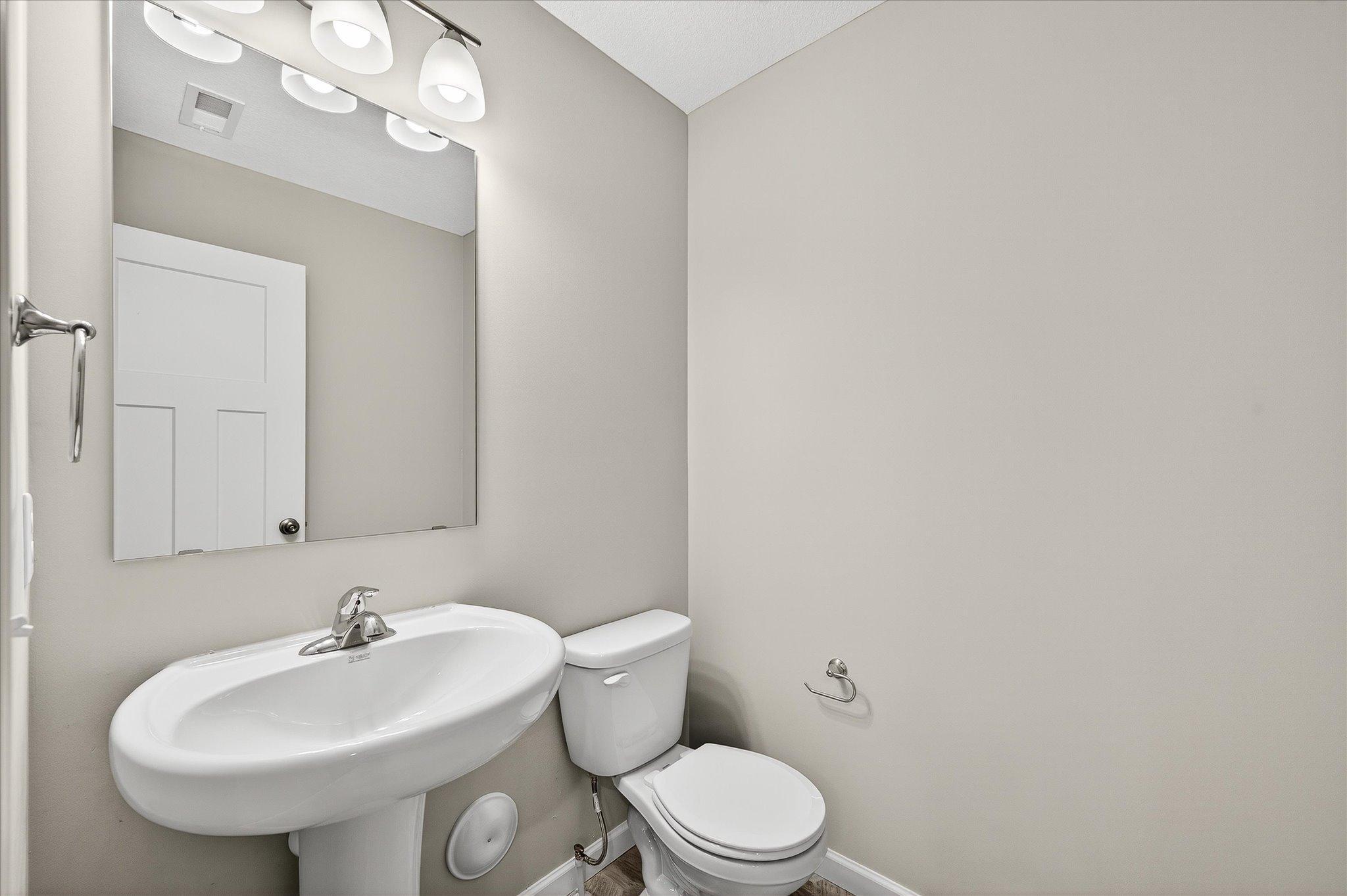 25555 3rd Street W Property Photo 19