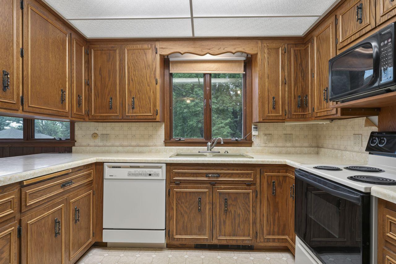 205 Hill Avenue Property Photo 10