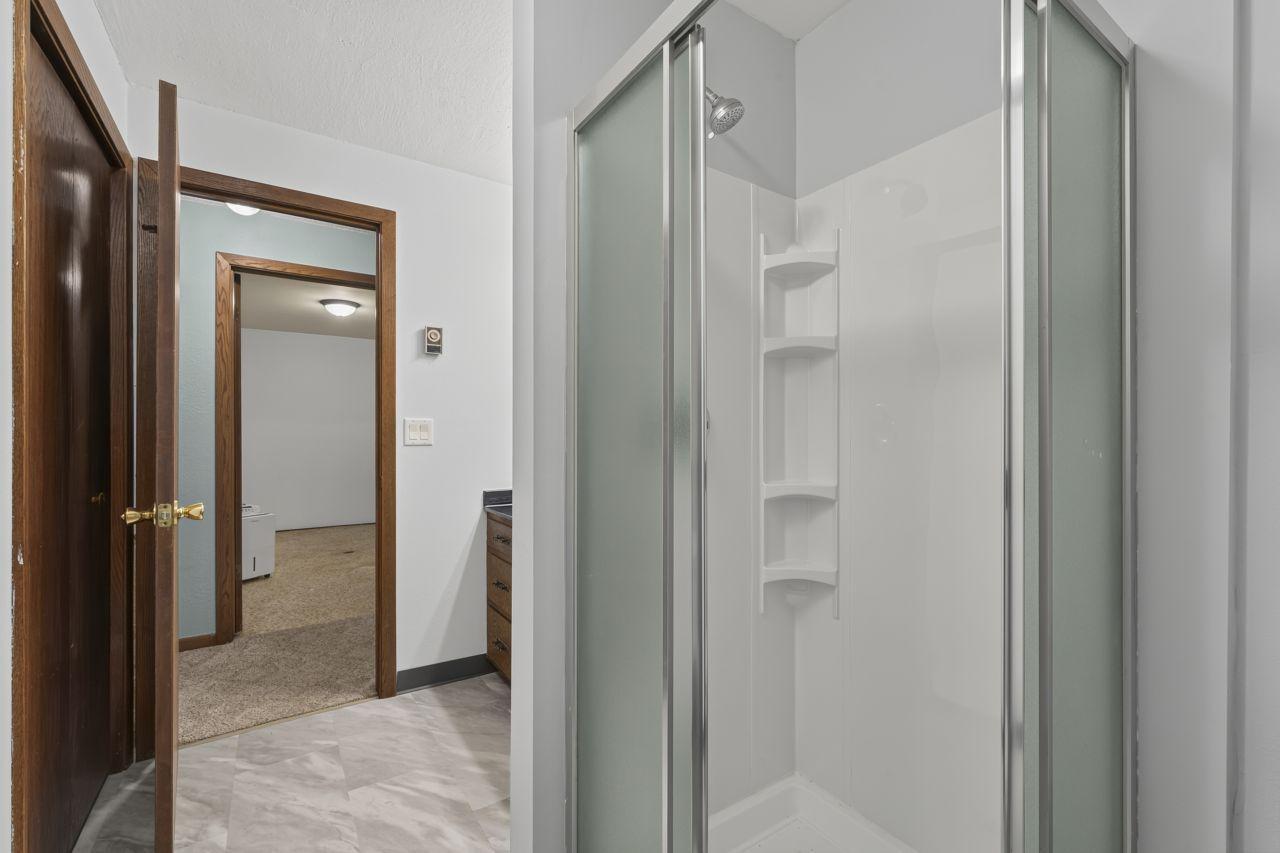 205 Hill Avenue Property Photo 29