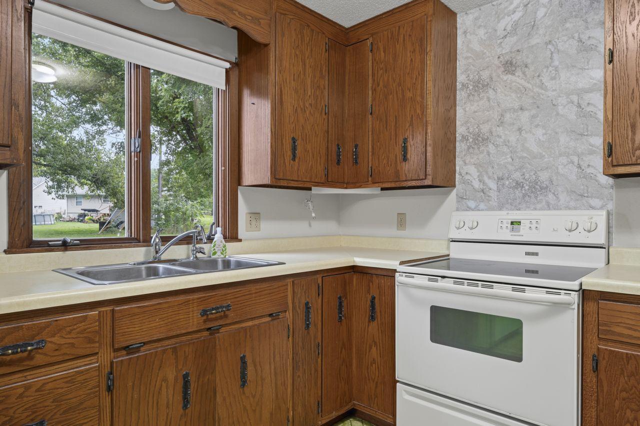 205 Hill Avenue Property Photo 32