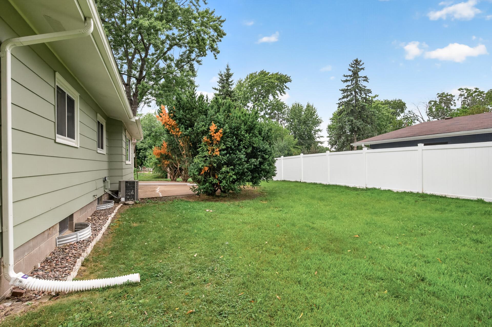 5400 80th Avenue N Property Photo 19