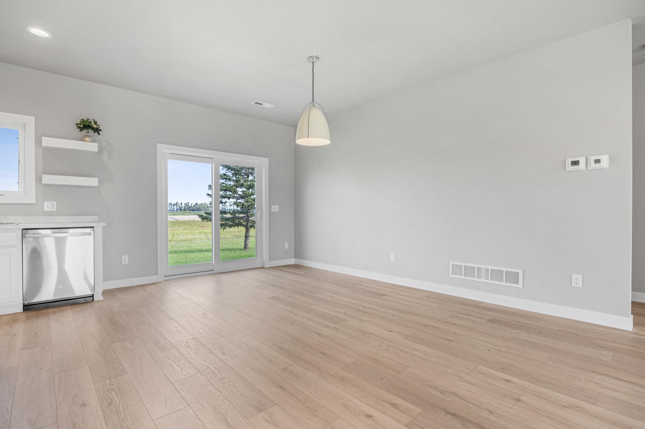 106 Pine Drive Property Photo 8