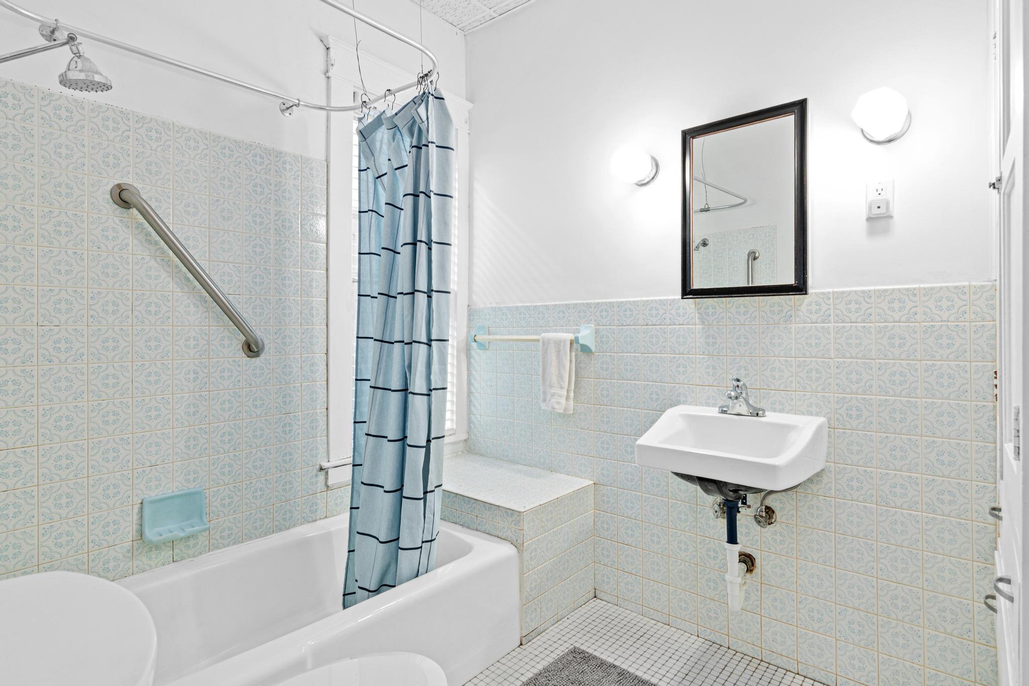 1916 10th Avenue S Property Photo 13