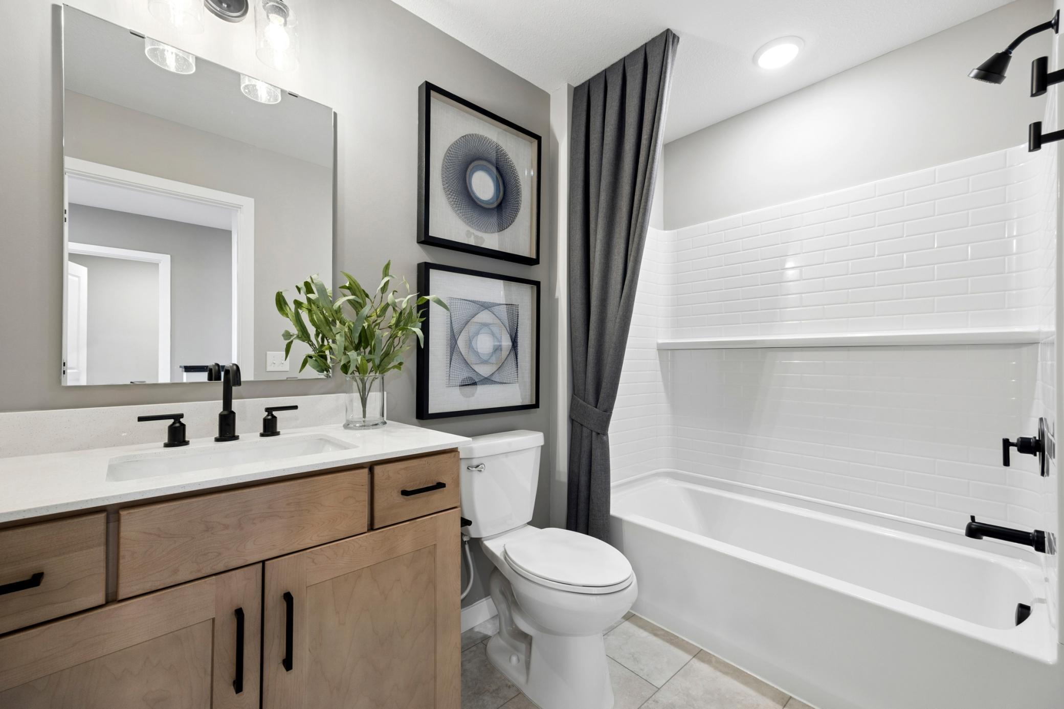 1794 Tamarack Road Property Photo 11