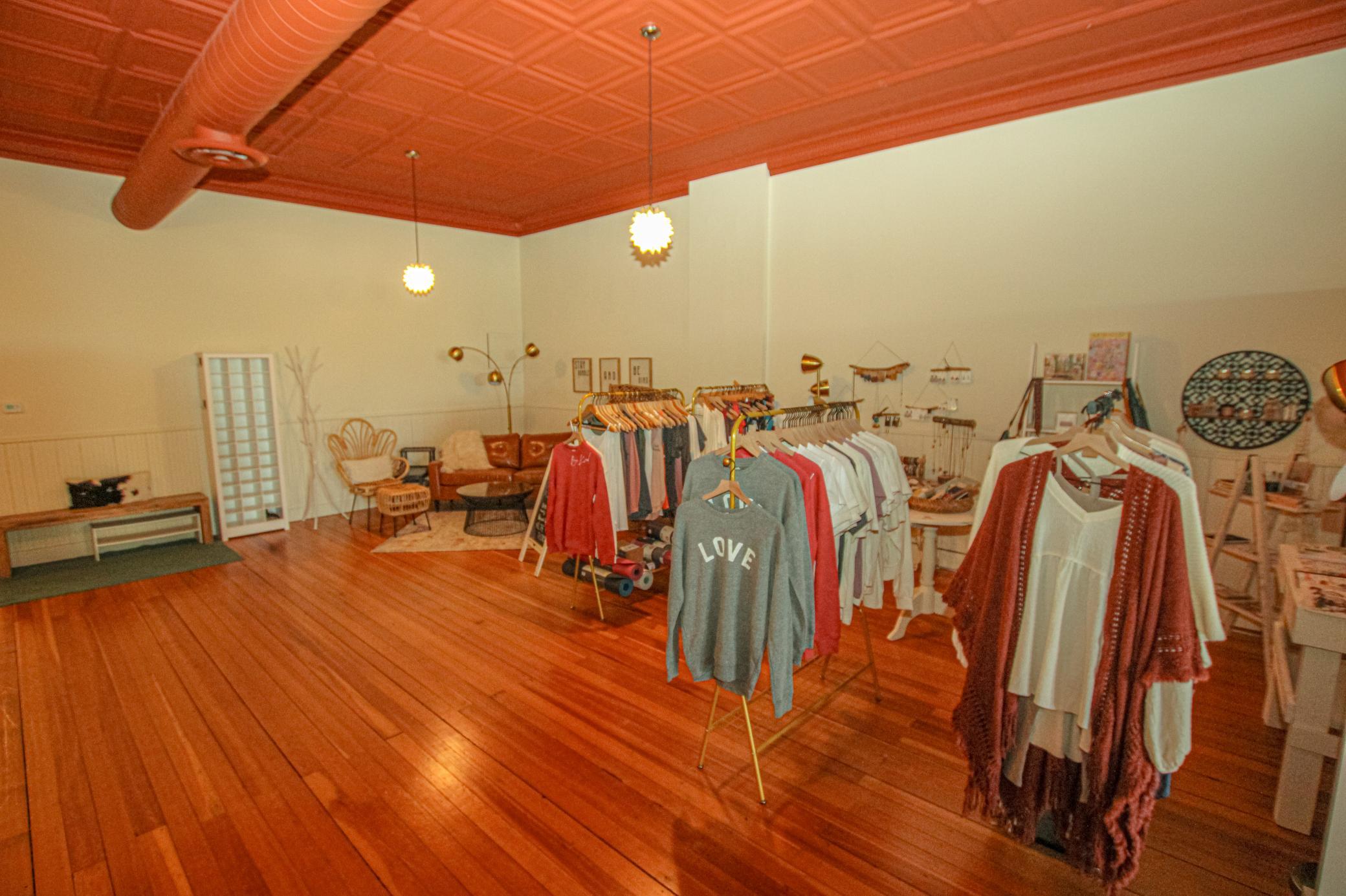 609 1/2 Broadway Street Property Photo 15