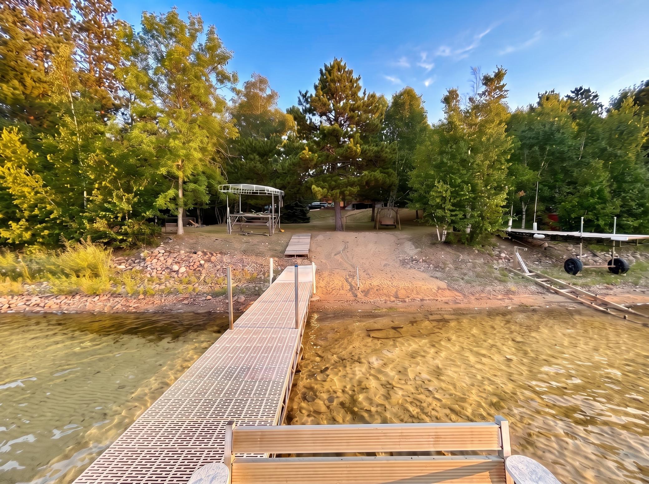 17803 Ivy Drive Property Photo 3