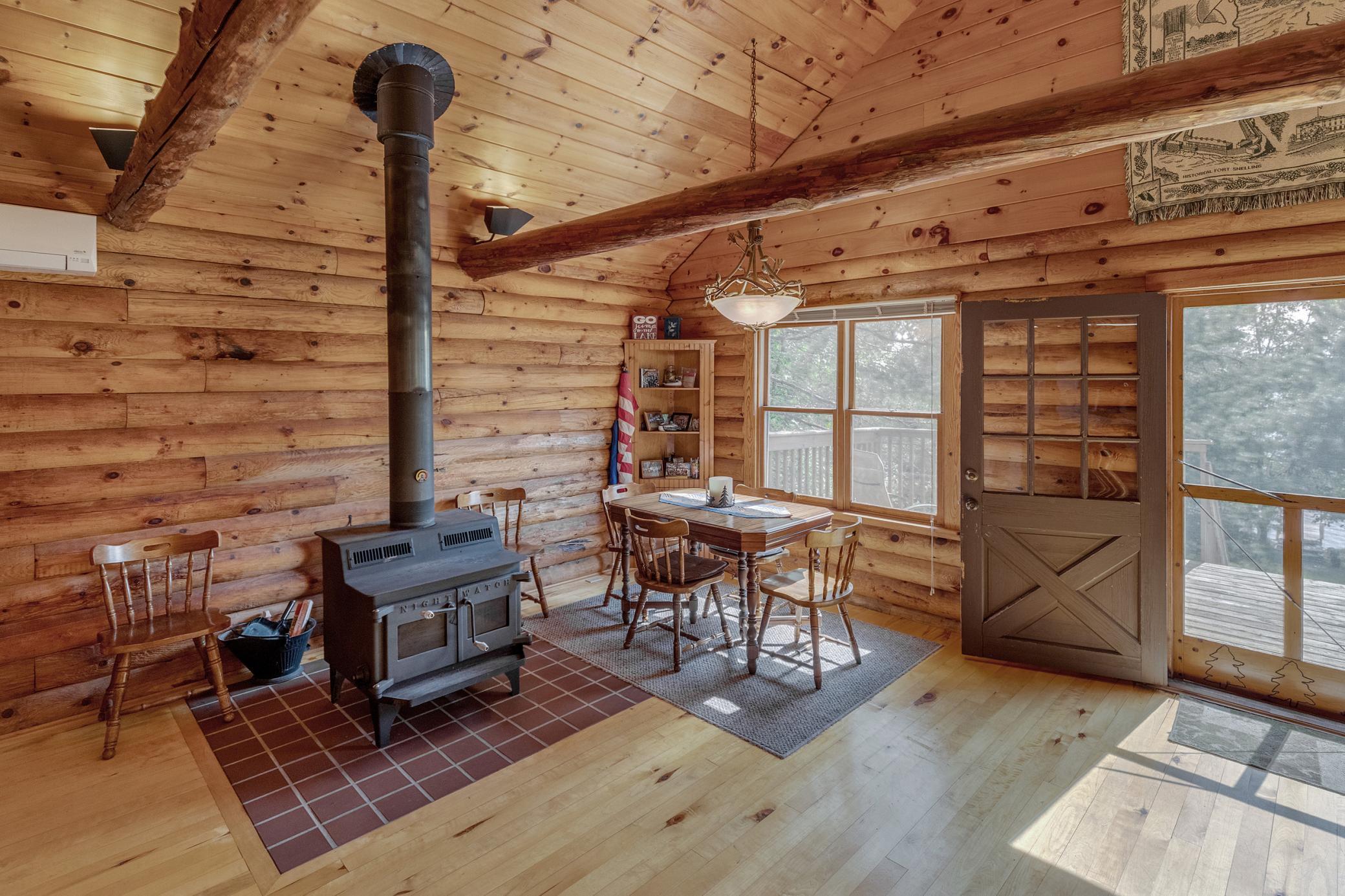 17803 Ivy Drive Property Photo 11