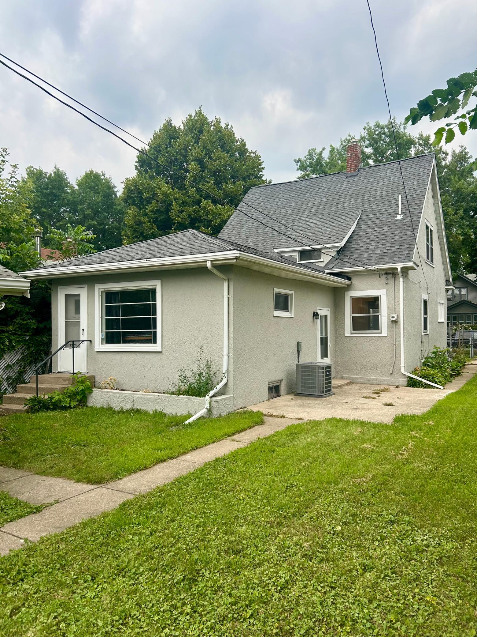 802 Fuller Avenue Property Photo 3