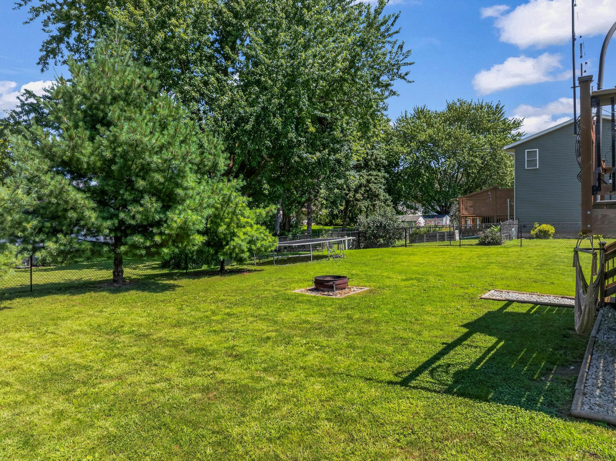 1005 4th Place Nw Property Photo 4