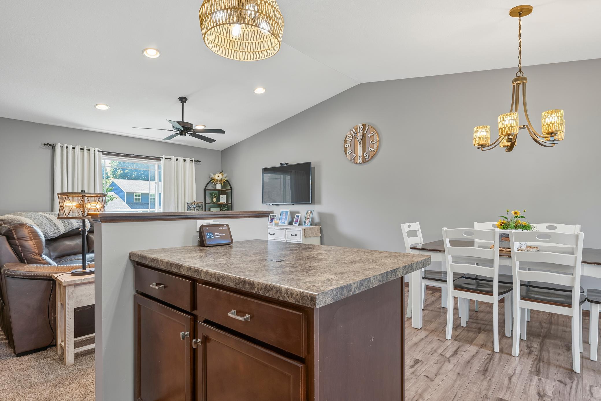 1005 4th Place Nw Property Photo 14