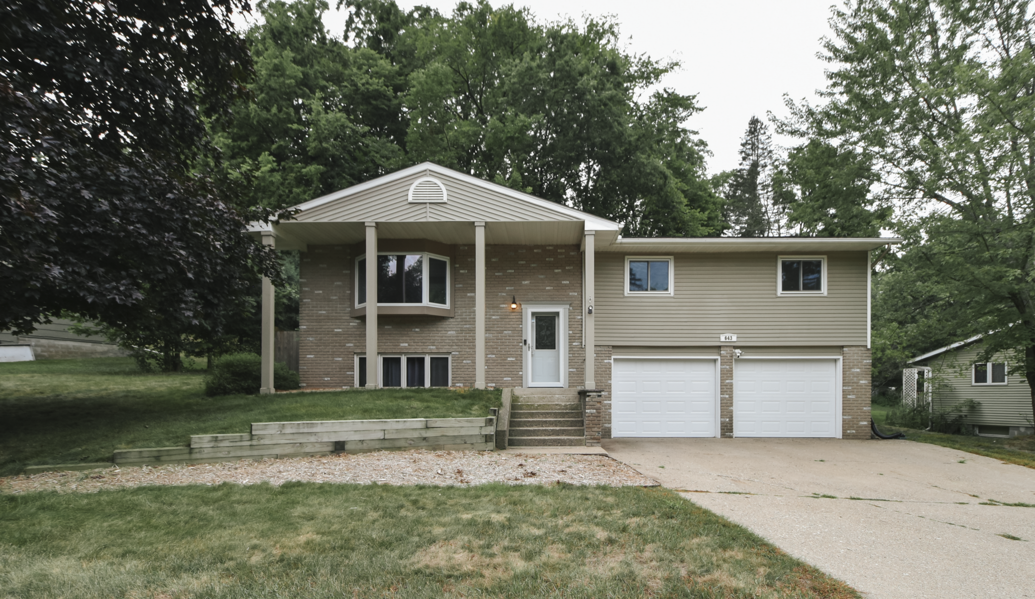 643 Pioneer Road Property Photo 2