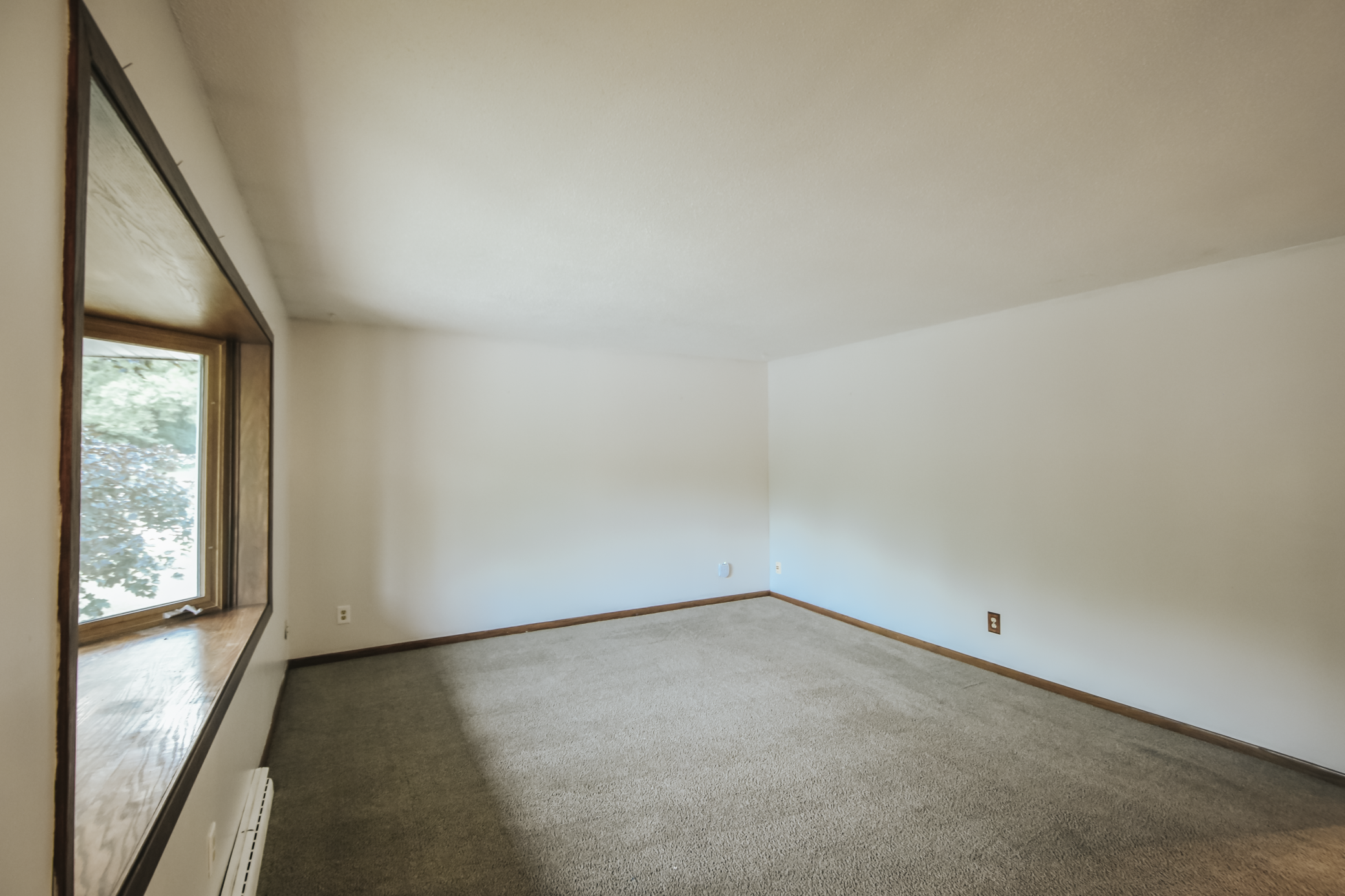 643 Pioneer Road Property Photo 8