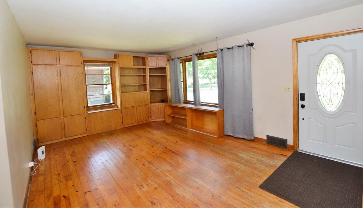 806 5th Street Ne Property Photo 2