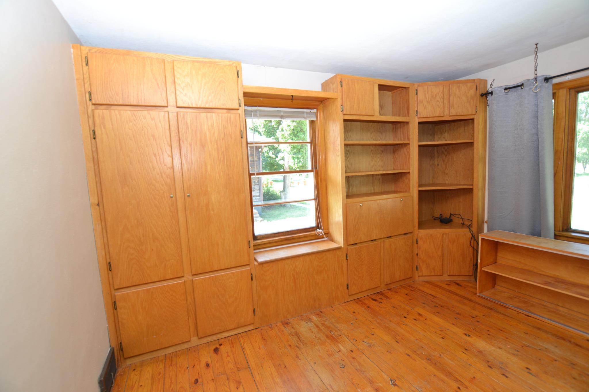 806 5th Street Ne Property Photo 4