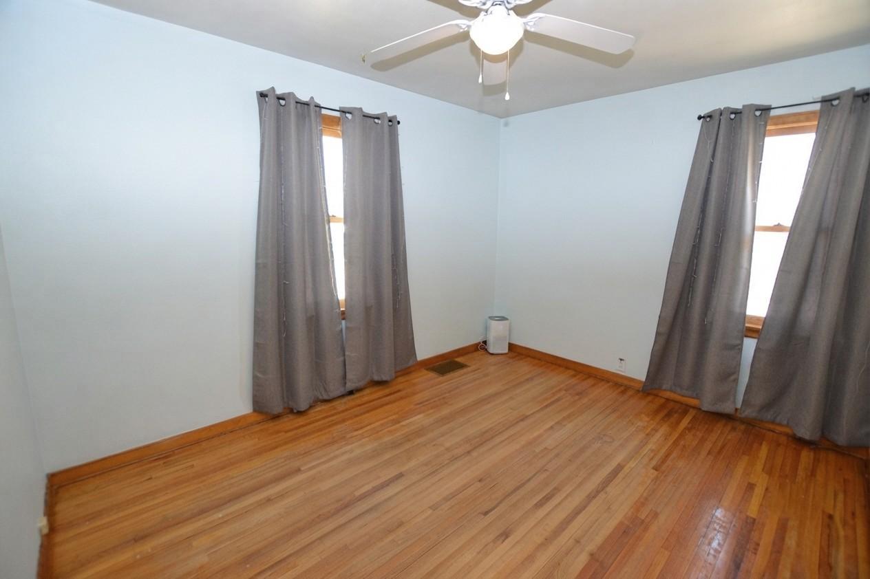 806 5th Street Ne Property Photo 15
