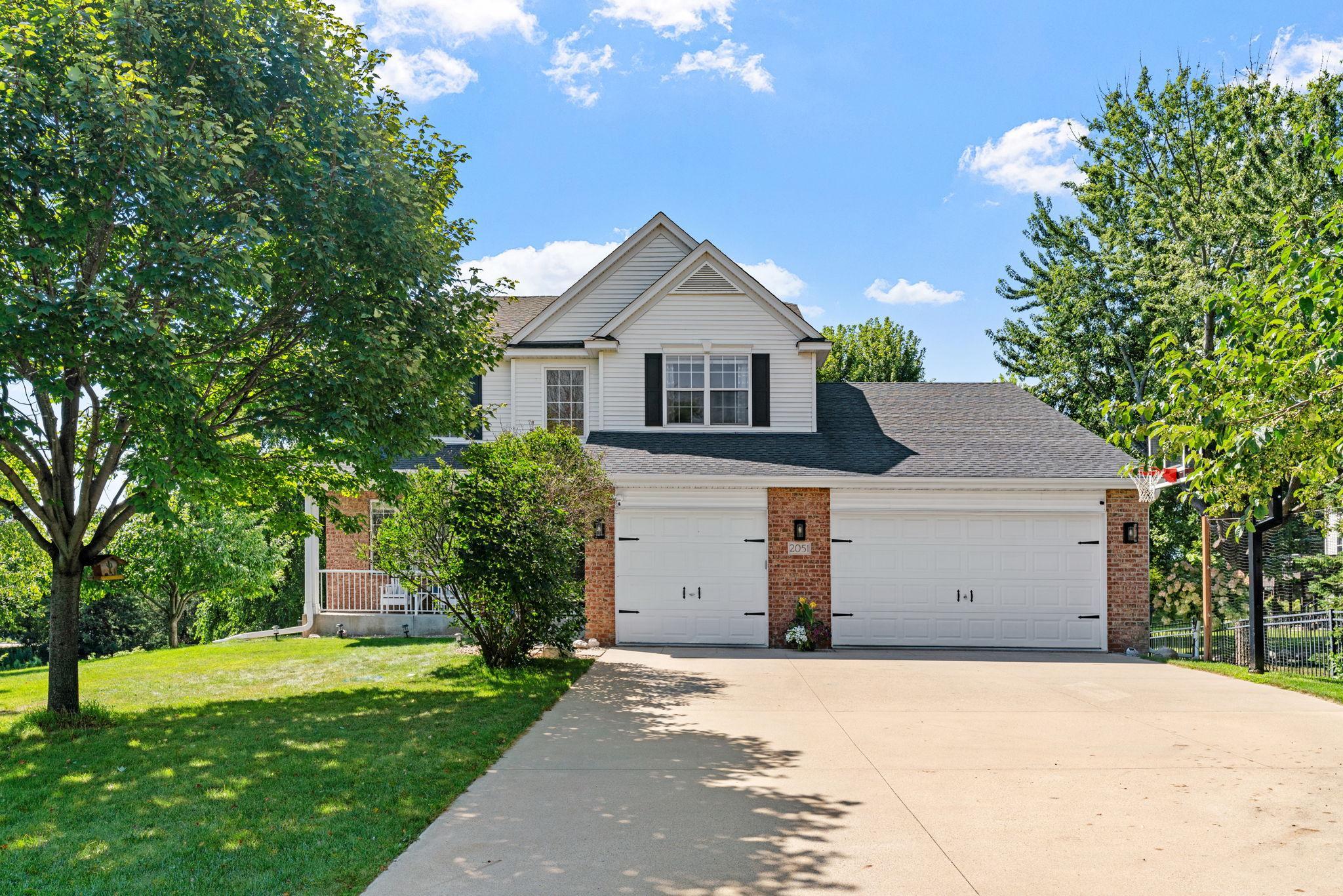 2051 Highgate Circle Property Photo 1