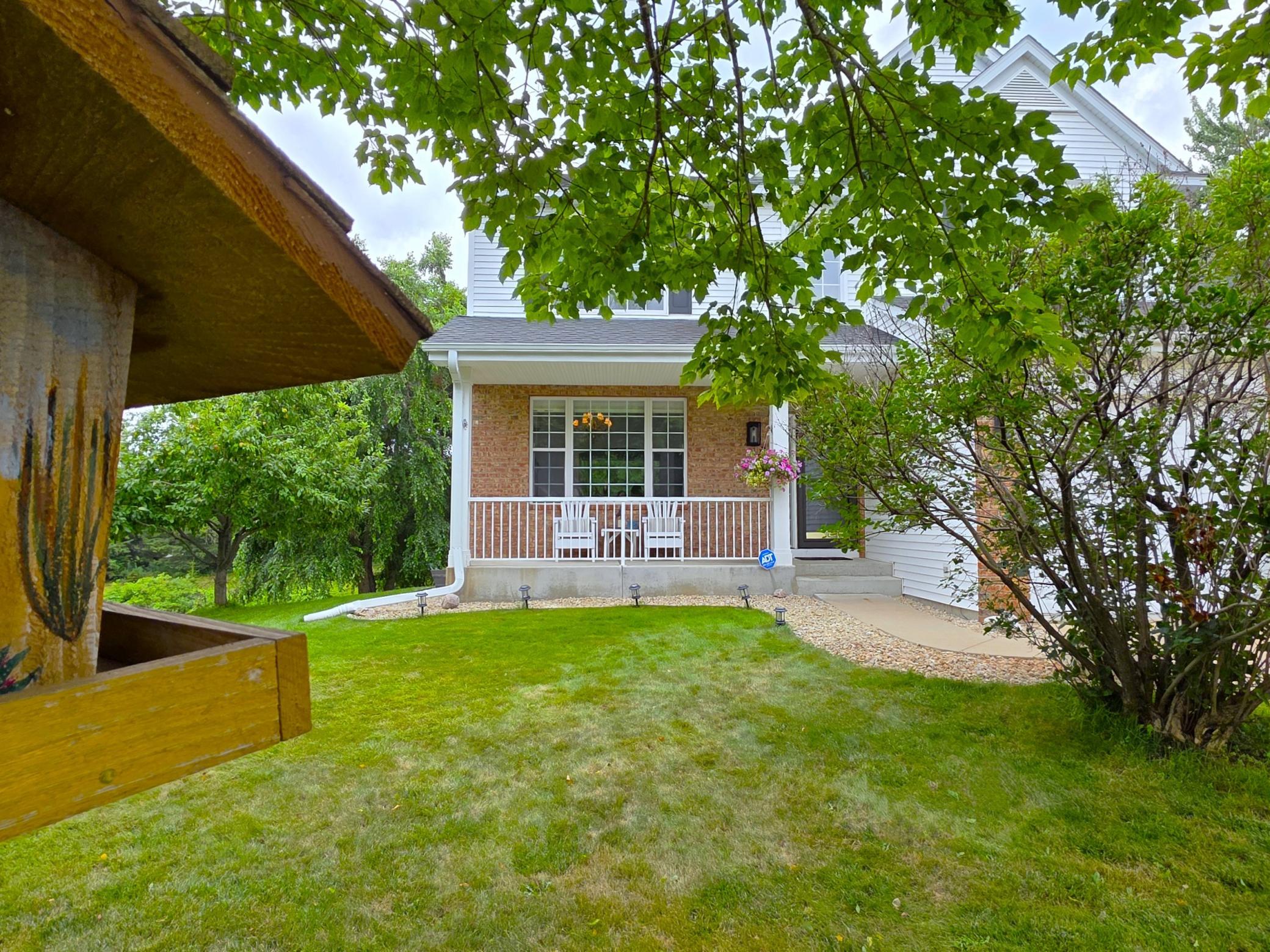 2051 Highgate Circle Property Photo 7