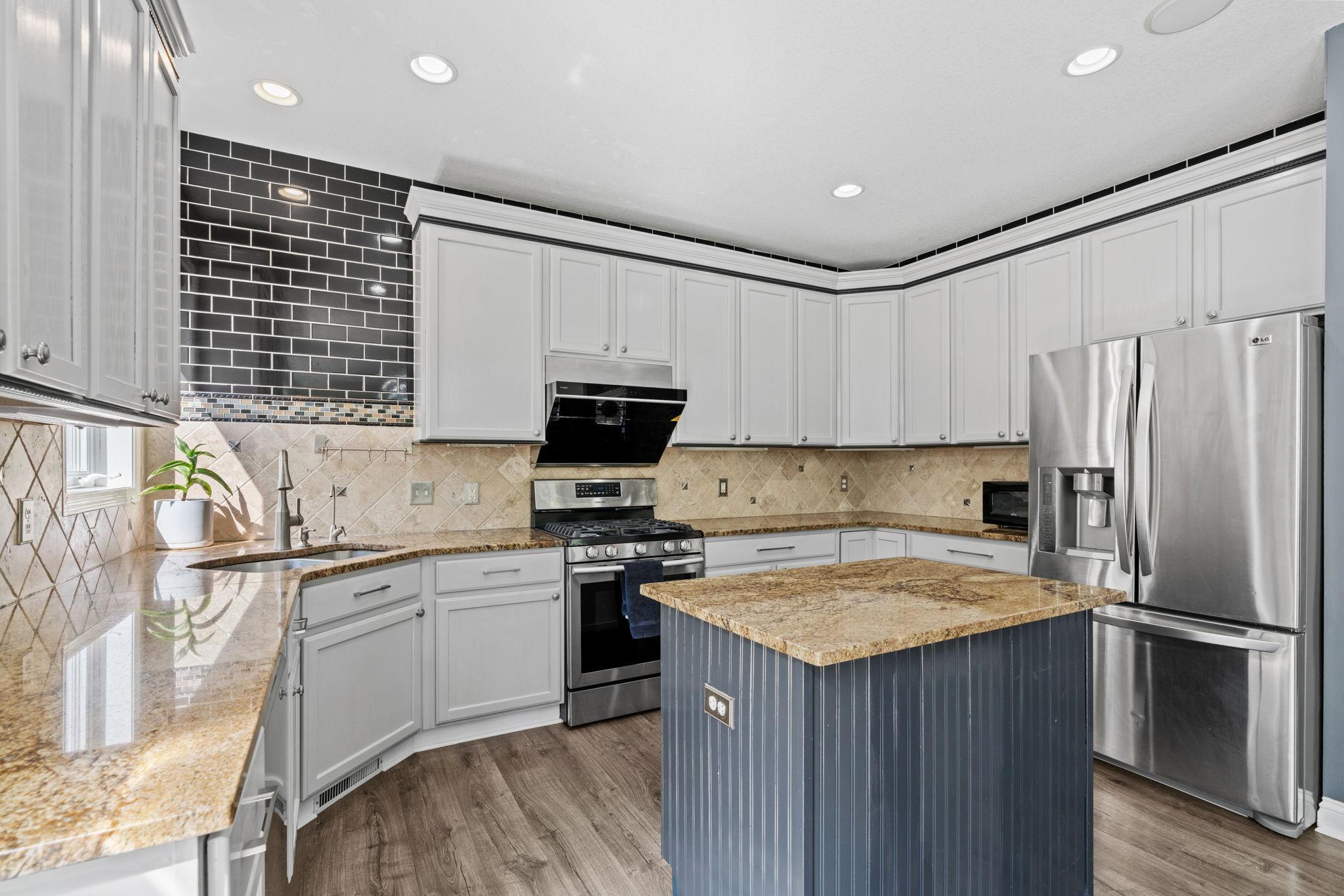 2051 Highgate Circle Property Photo 19