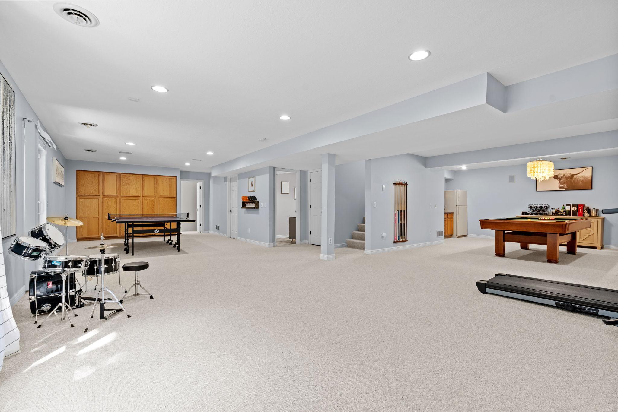 2051 Highgate Circle Property Photo 45