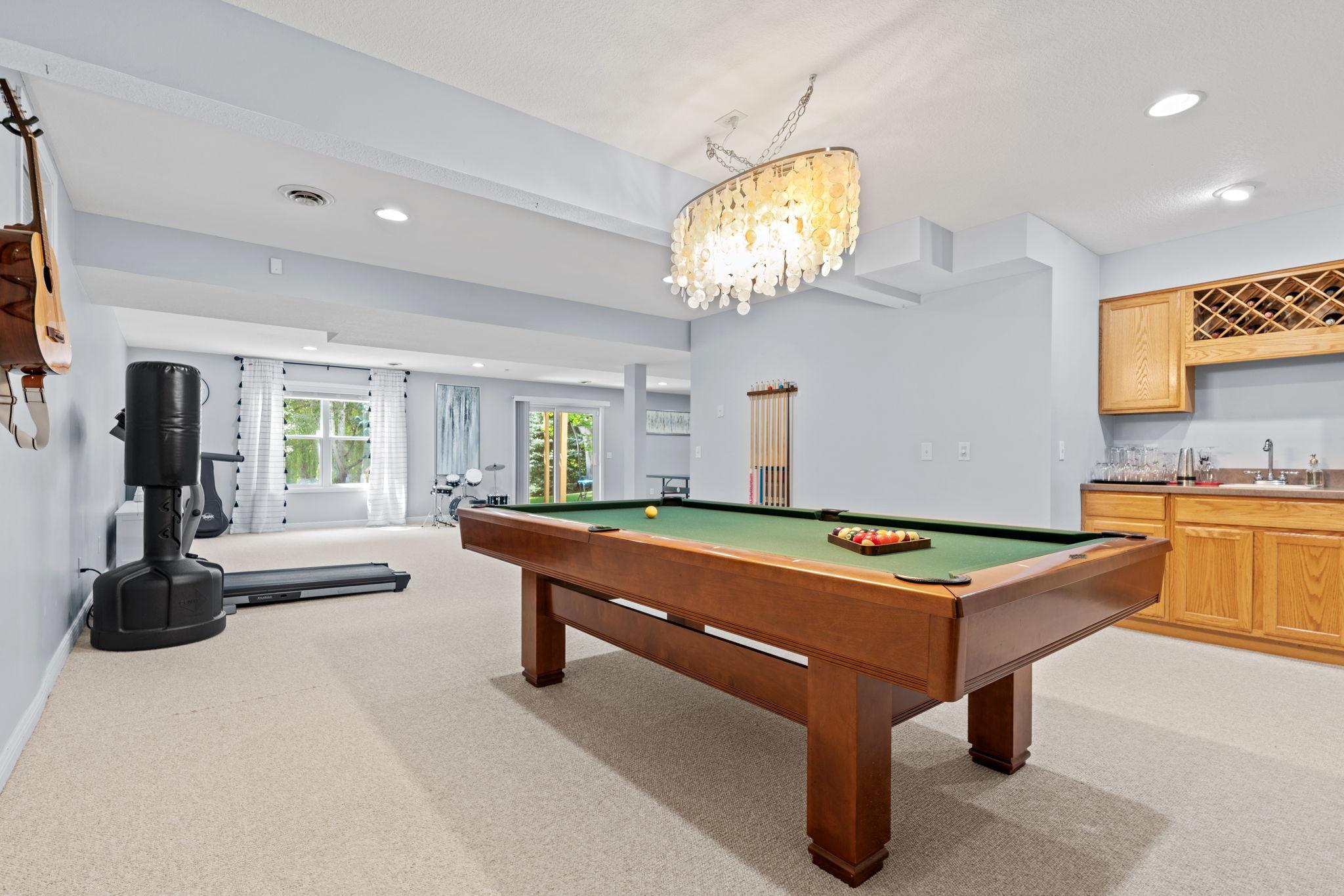 2051 Highgate Circle Property Photo 48