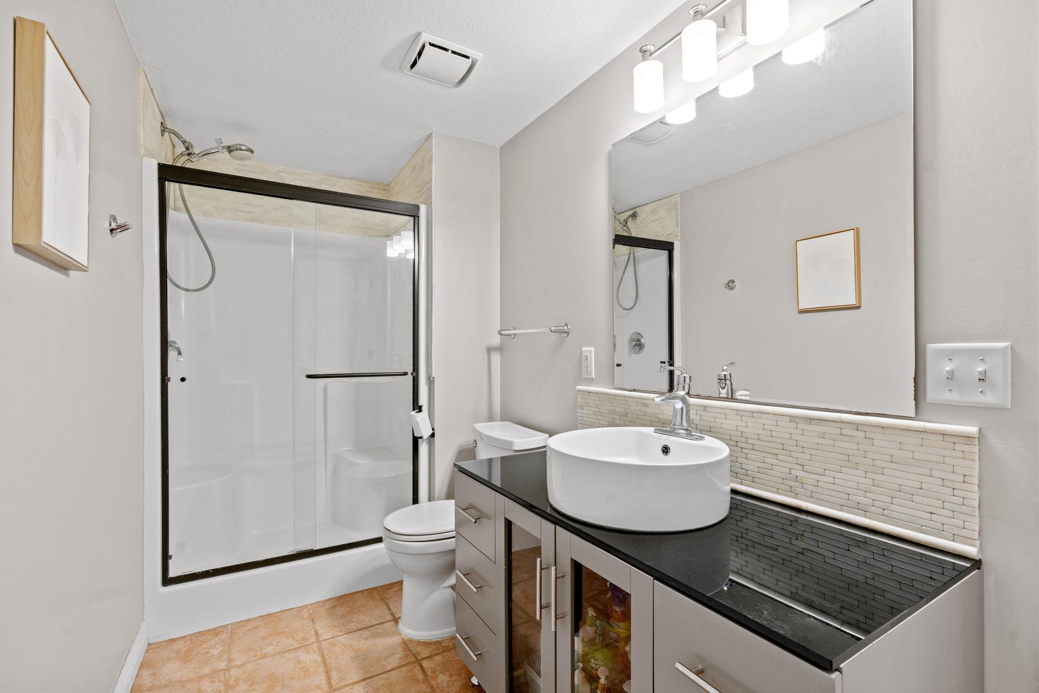 2051 Highgate Circle Property Photo 54