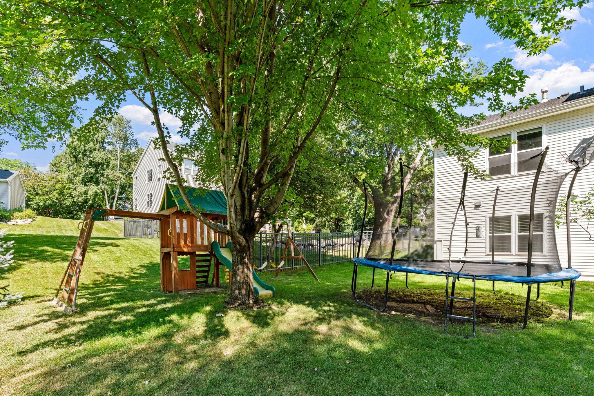 2051 Highgate Circle Property Photo 63