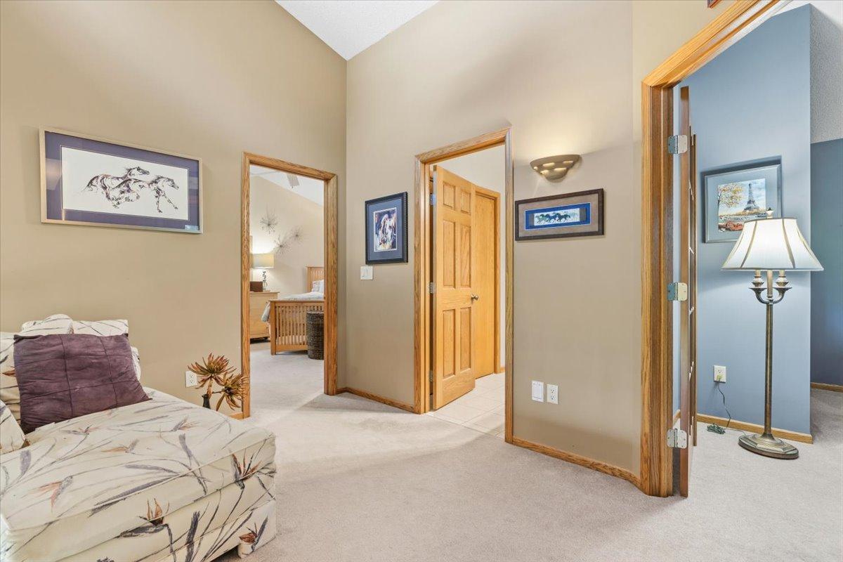 71024 246th Avenue Property Photo 28