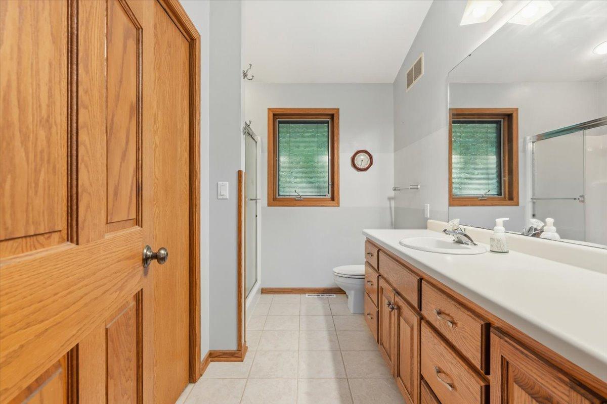 71024 246th Avenue Property Photo 32