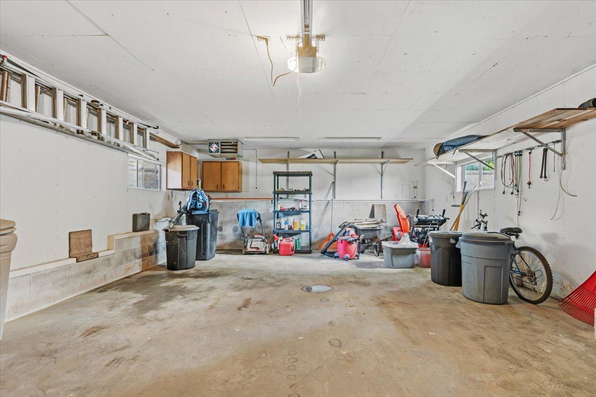 71024 246th Avenue Property Photo 44
