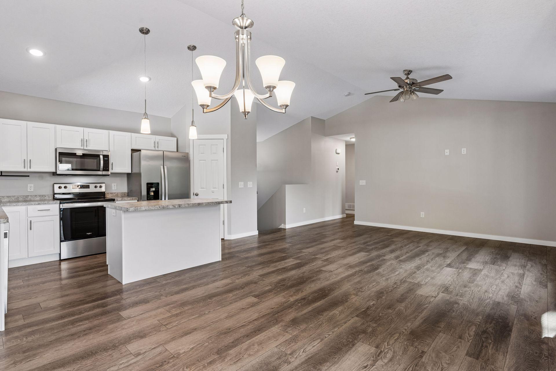 540 Lois Lane Property Photo 11