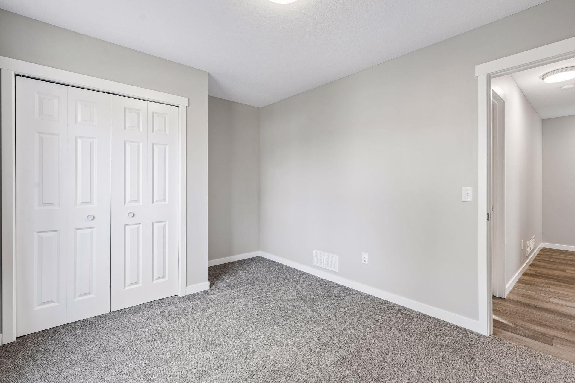 540 Lois Lane Property Photo 16