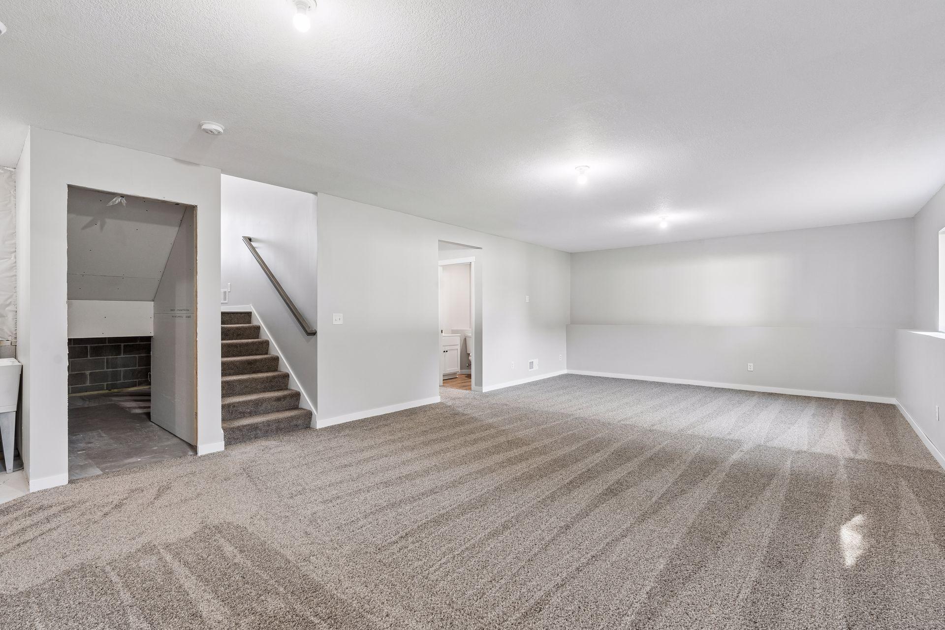 540 Lois Lane Property Photo 21