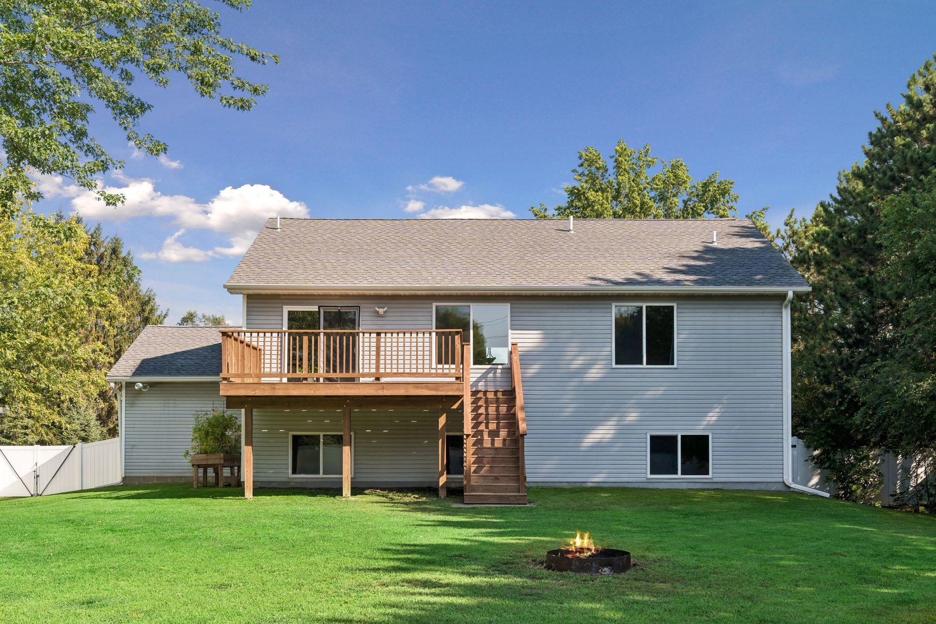 540 Lois Lane Property Photo 32
