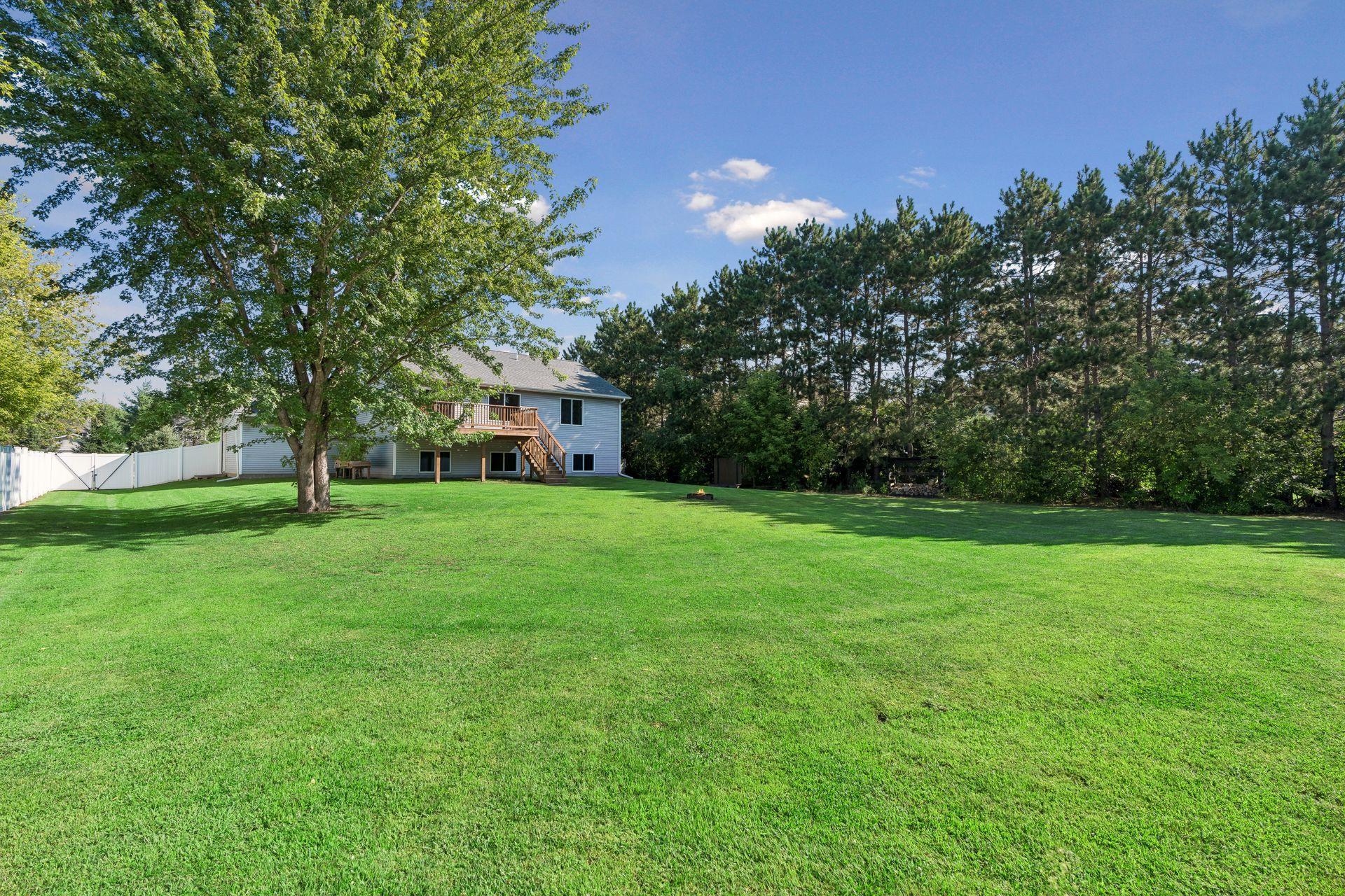 540 Lois Lane Property Photo 34