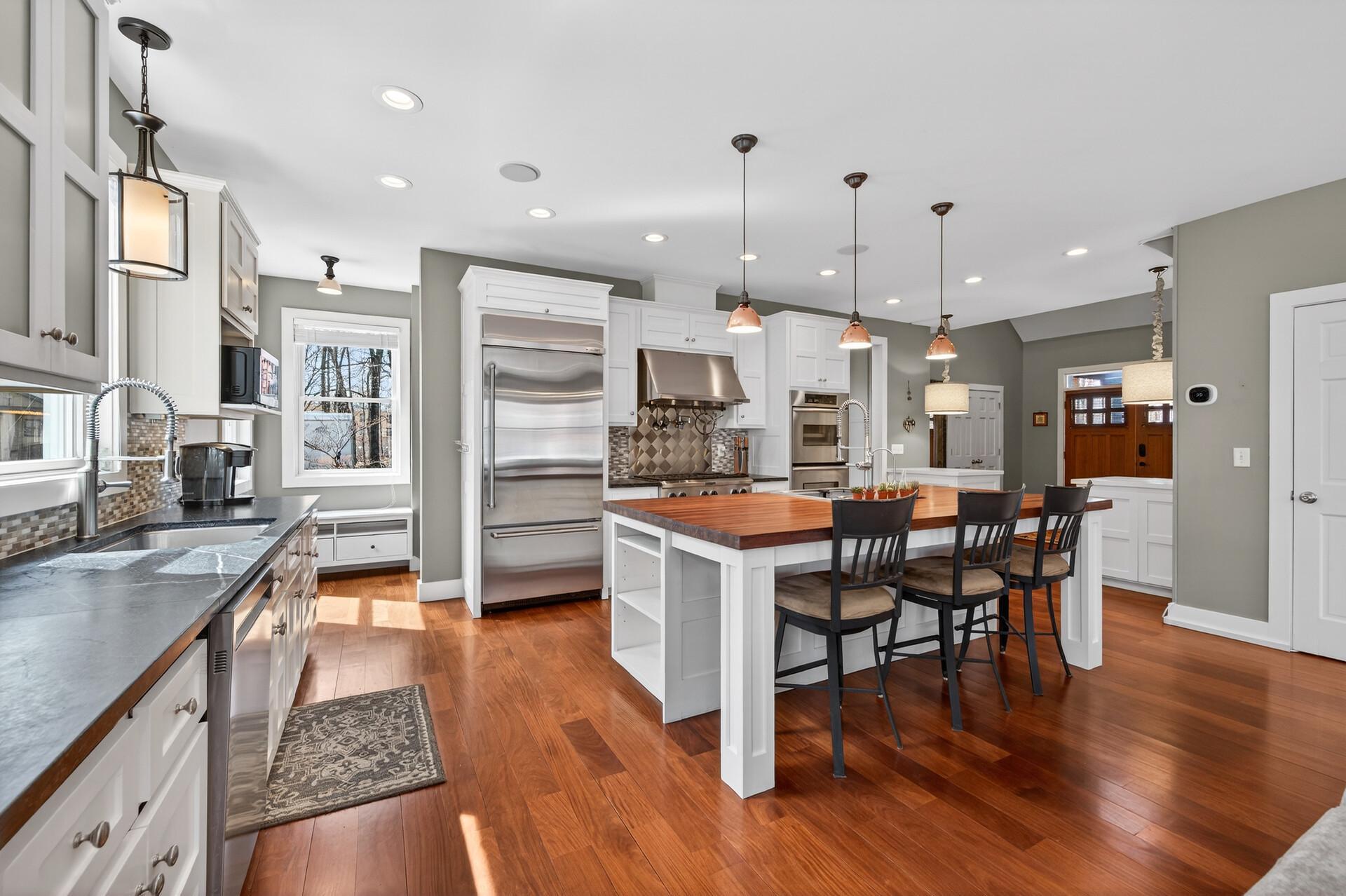 19055 Ridgewood Road Property Photo 11