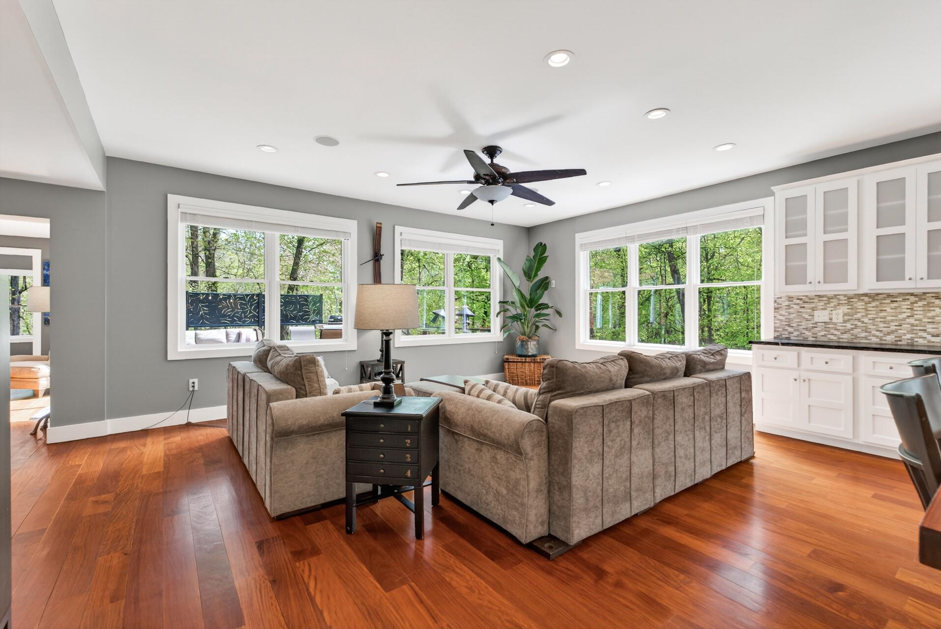 19055 Ridgewood Road Property Photo 13