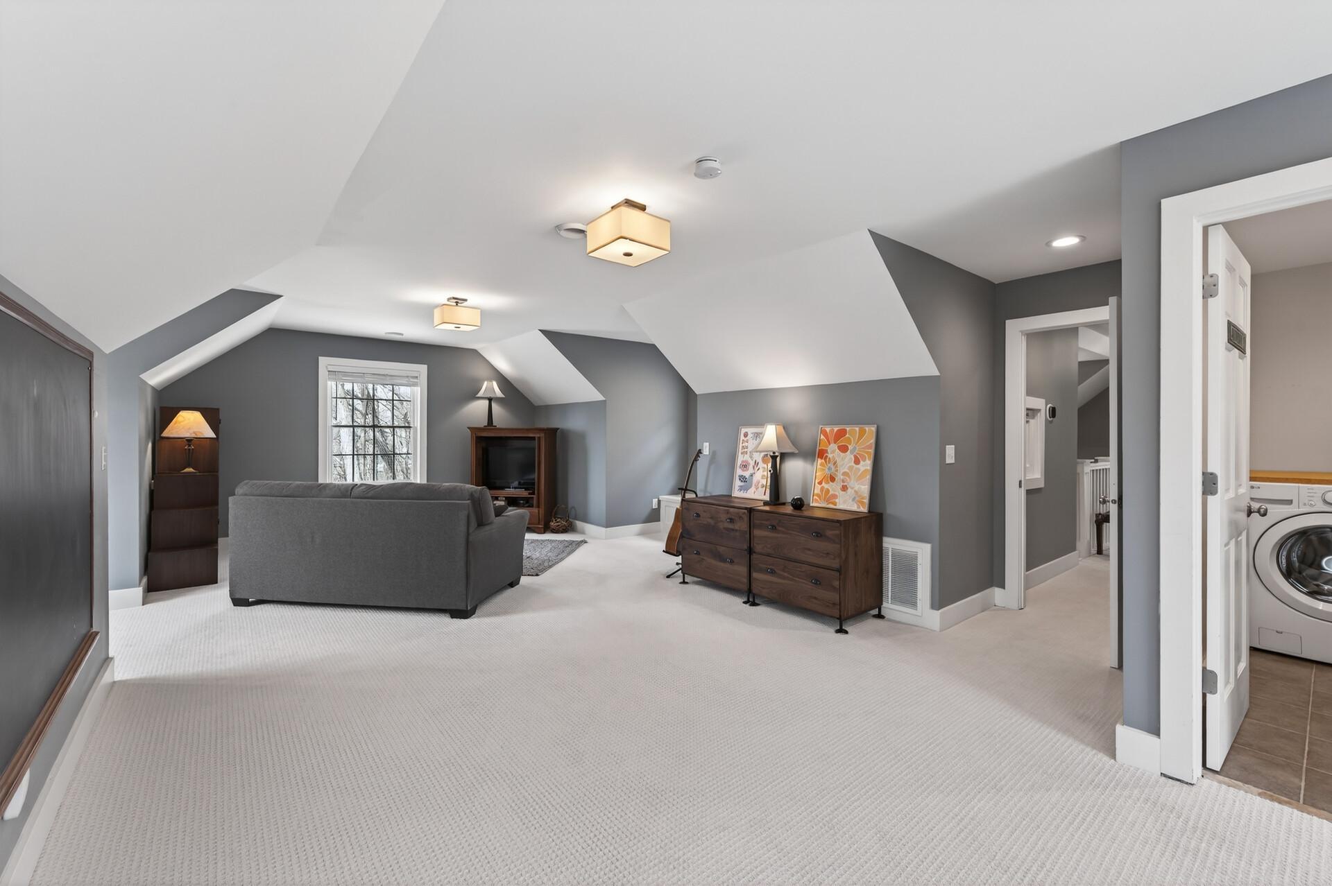 19055 Ridgewood Road Property Photo 58