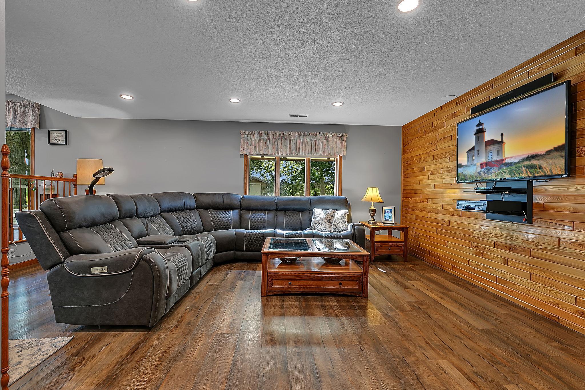 14703 State Highway 22 Property Photo 25